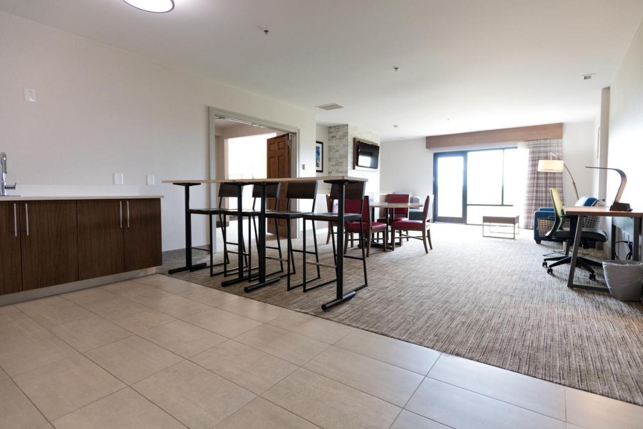Holiday Inn Express & Suites Lexington North West-The Vineyard By Ihg Esterno foto
