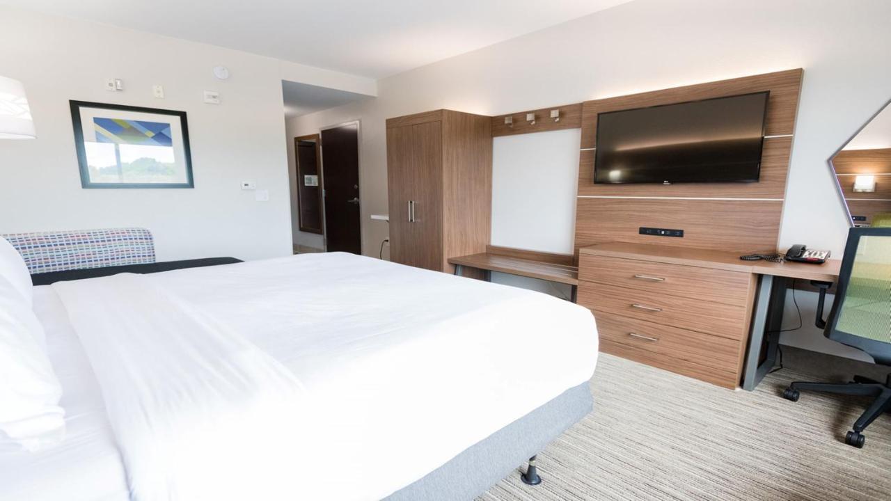 Holiday Inn Express & Suites Lexington North West-The Vineyard By Ihg Esterno foto