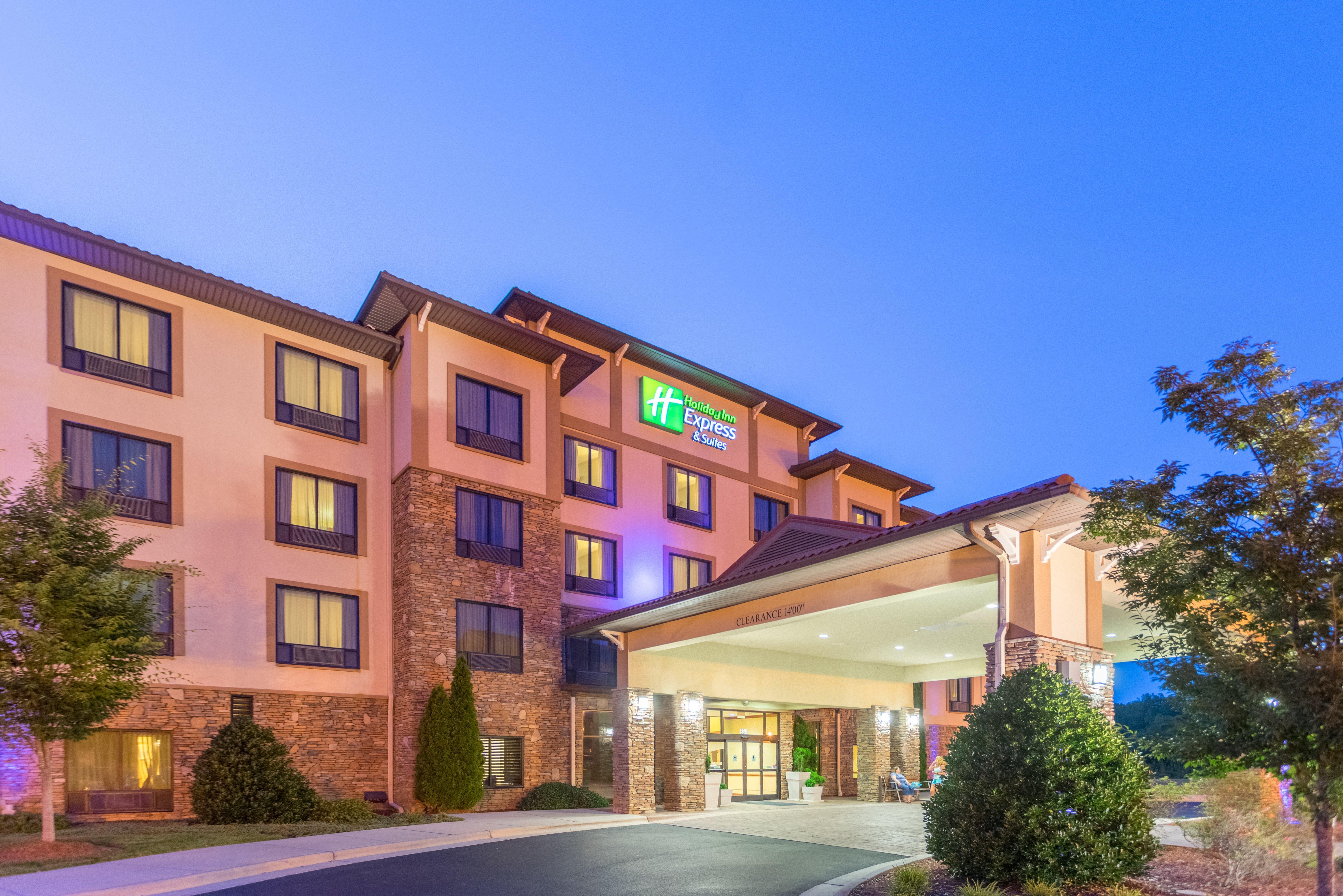 Holiday Inn Express & Suites Lexington North West-The Vineyard By Ihg Esterno foto
